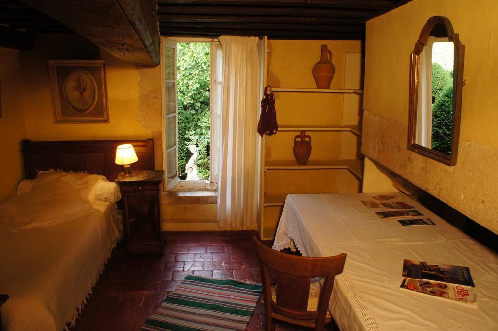 Hotel Particulier Maleteste Dijon Habitación foto